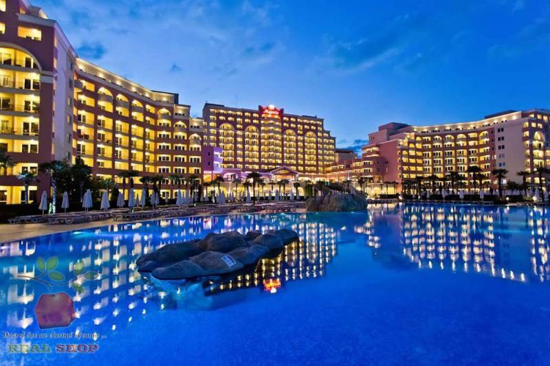 Sunny-Beach-1-bedroom-apartment-Majestic-Beach-Resort-VIK_9069-1-1024x68....jpg